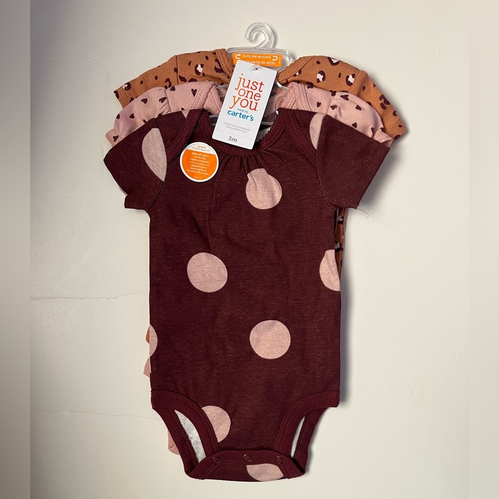 NWT 3 month shortsleeve bodysuit - 3 pack